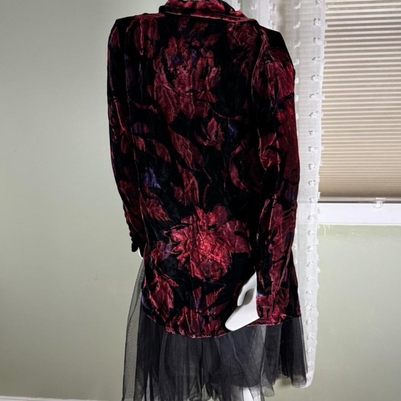 Vintage Velvet Burnout Floral Button-Down – Burgundy/Black – Size M - Picture 4 of 7